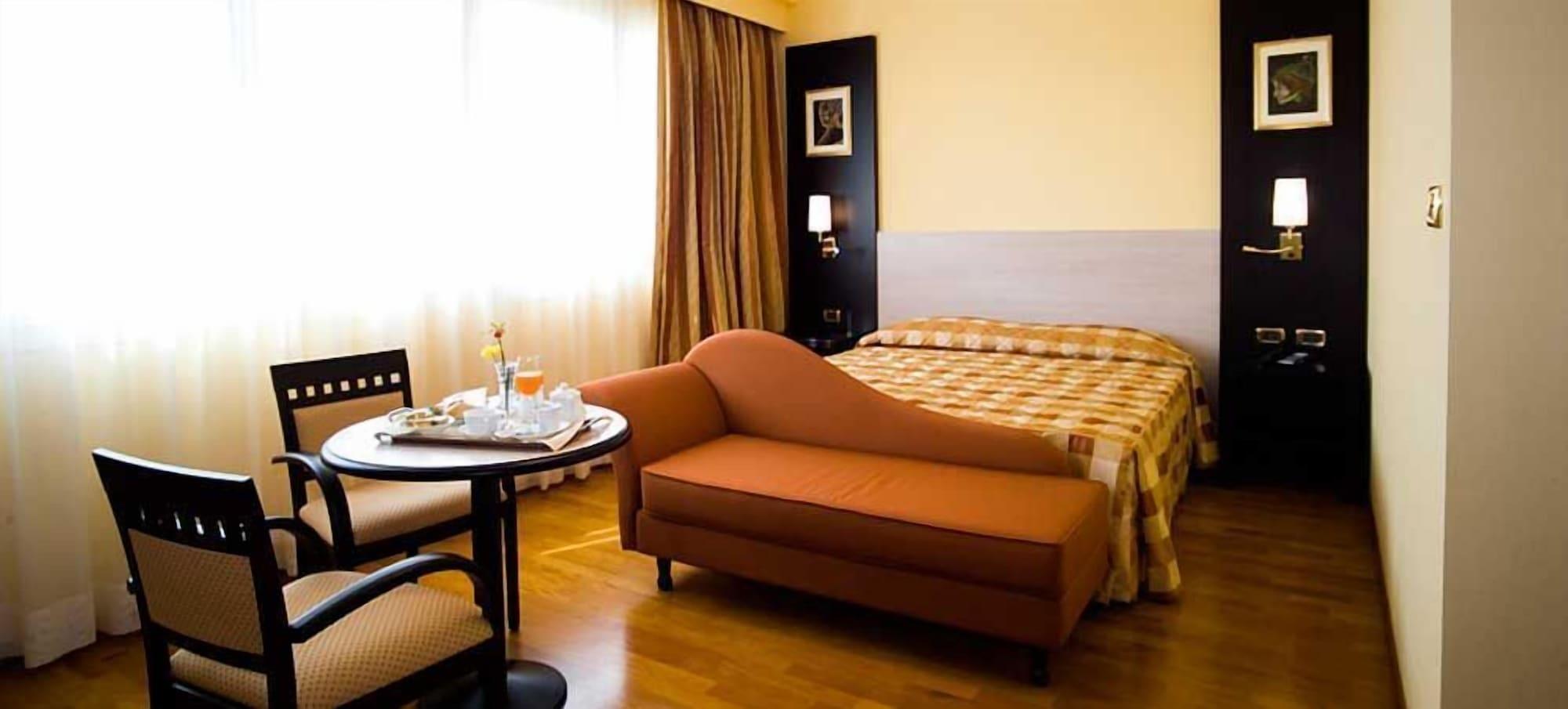 Hotel Marconi Bentivoglio Ngoại thất bức ảnh