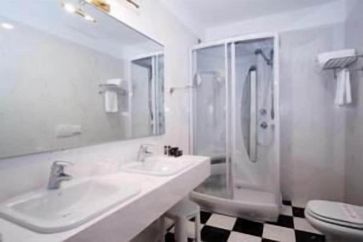 Hotel Marconi Bentivoglio Ngoại thất bức ảnh